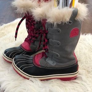 Sorel Joan of Arctic boots